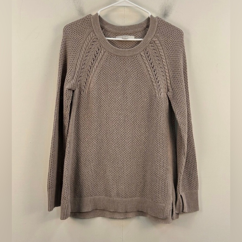 LOFT Women’s M Brown Knit Sweater